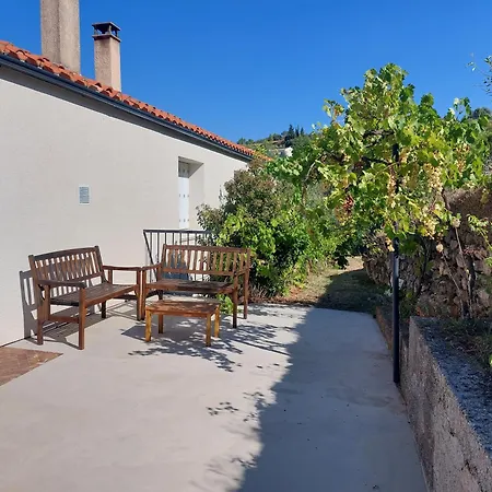 Au Calme, Confort Clim Piscine Wifi 7 Personnes Caunes-Minervois