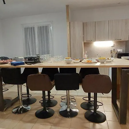 Villa Au Calme, Confort Clim Piscine Wifi 7 Personnes