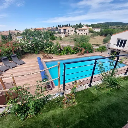 Au Calme, Confort Clim Piscine Wifi 7 Personnes Villa