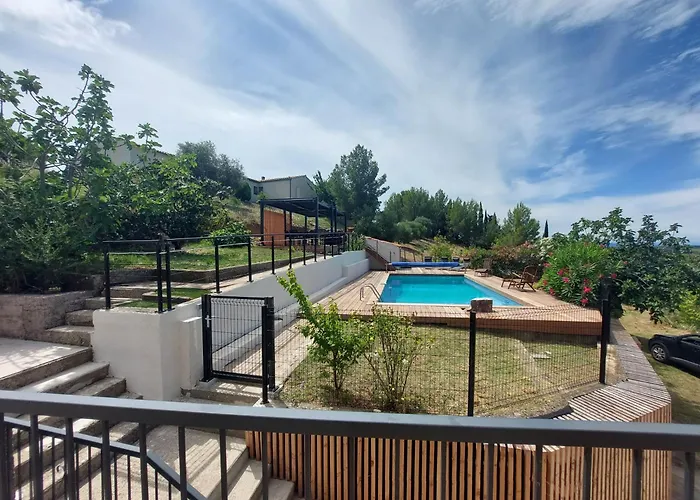 Au Calme, Confort Clim Piscine Wifi 7 Personnes Willa *