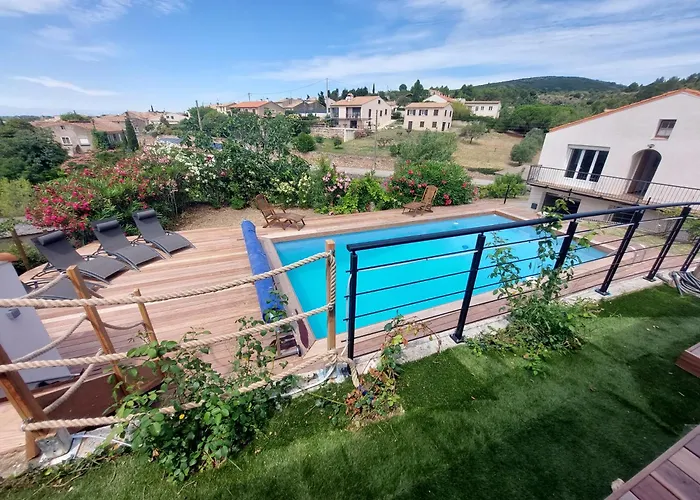 Au Calme, Confort Clim Piscine Wifi 7 Personnes Willa